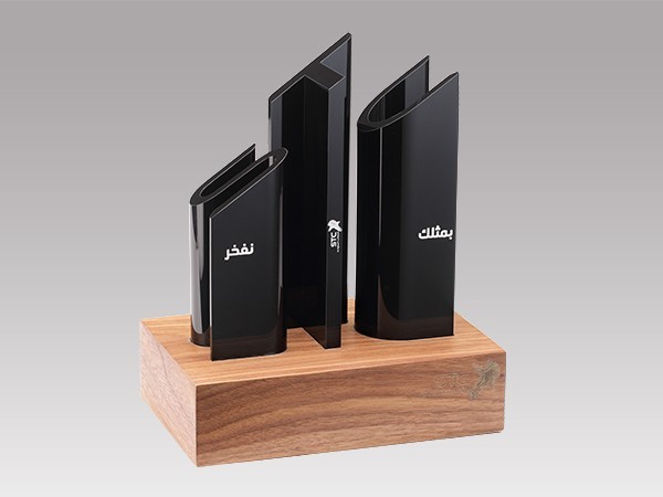 亞克力、MDF展臺