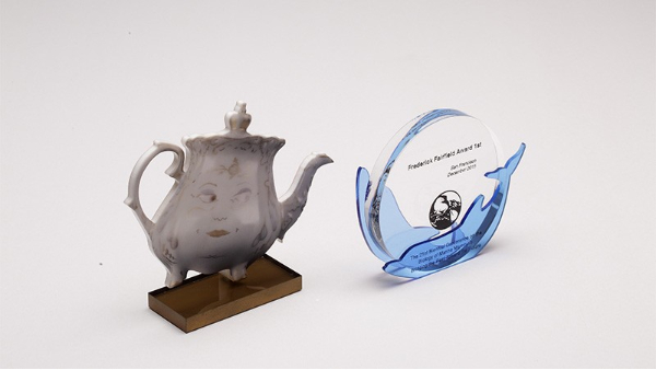 亞克力展臺(tái)展示臺(tái)